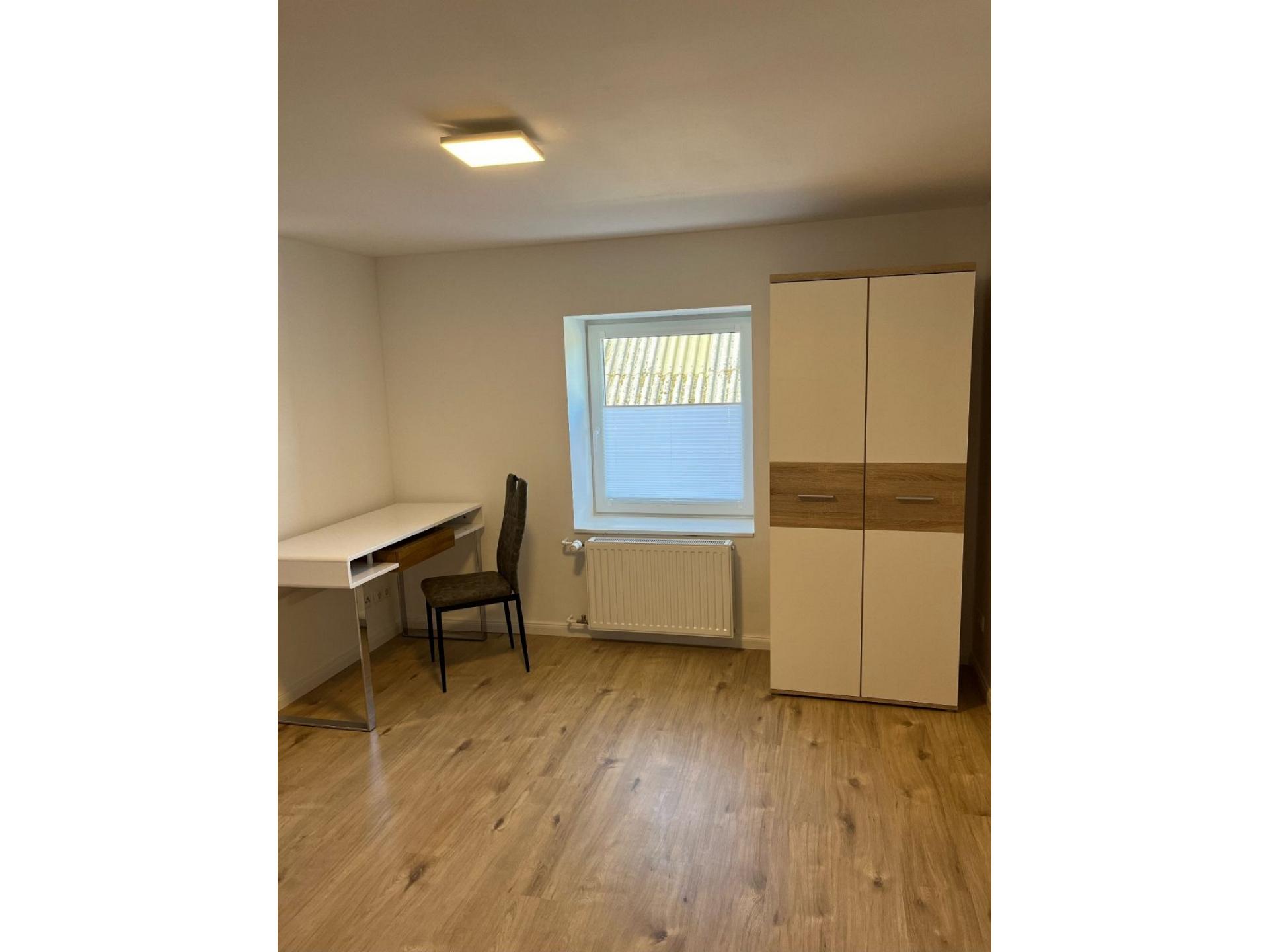 Gemütliches Einzelzimmer in Groß Vollstedt - zentral gelegen ideal für Monteuere u. Reisende, Gemeinschaftsbad (Zimmer Nr. 2) Foto 2